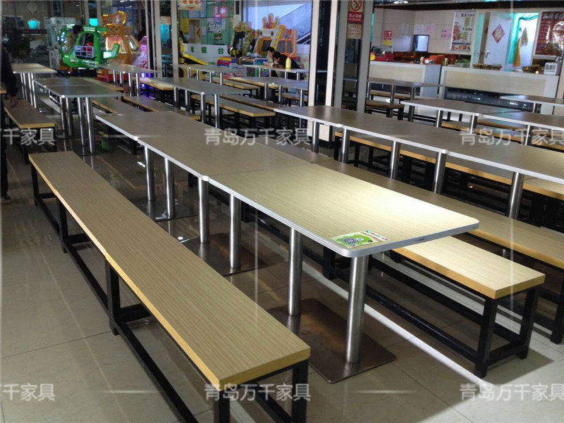  美美地 美食廣場 黃島中澤國貨店